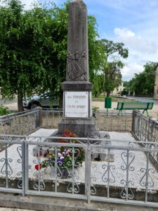 Monument aux morts01