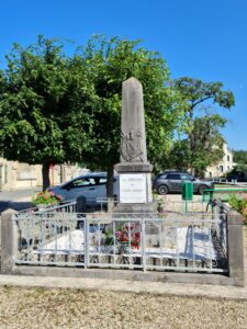 Monument aux morts04